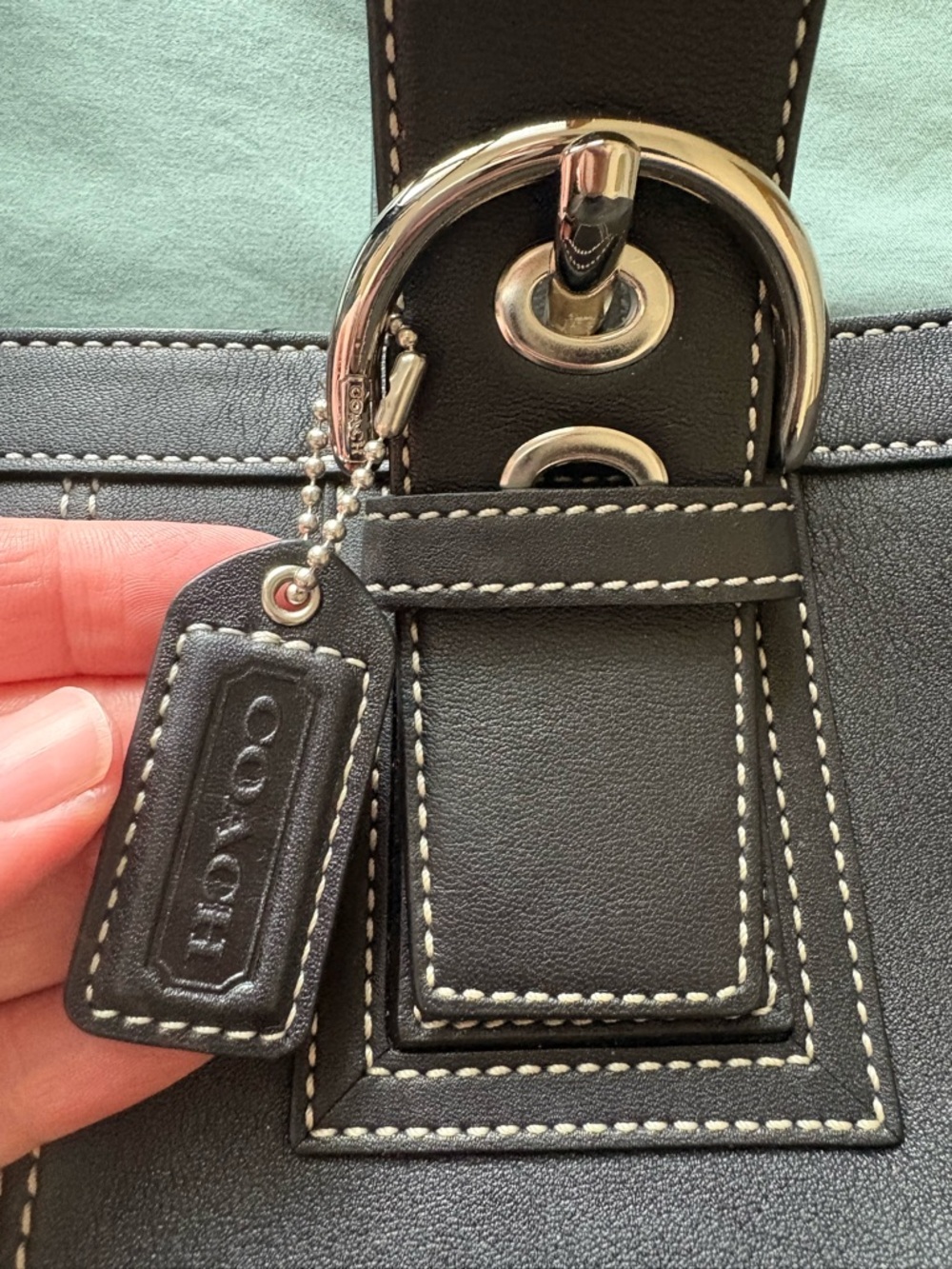 Coach Like New Black Leather Soho Tote Handbag - Picture 2 of 14